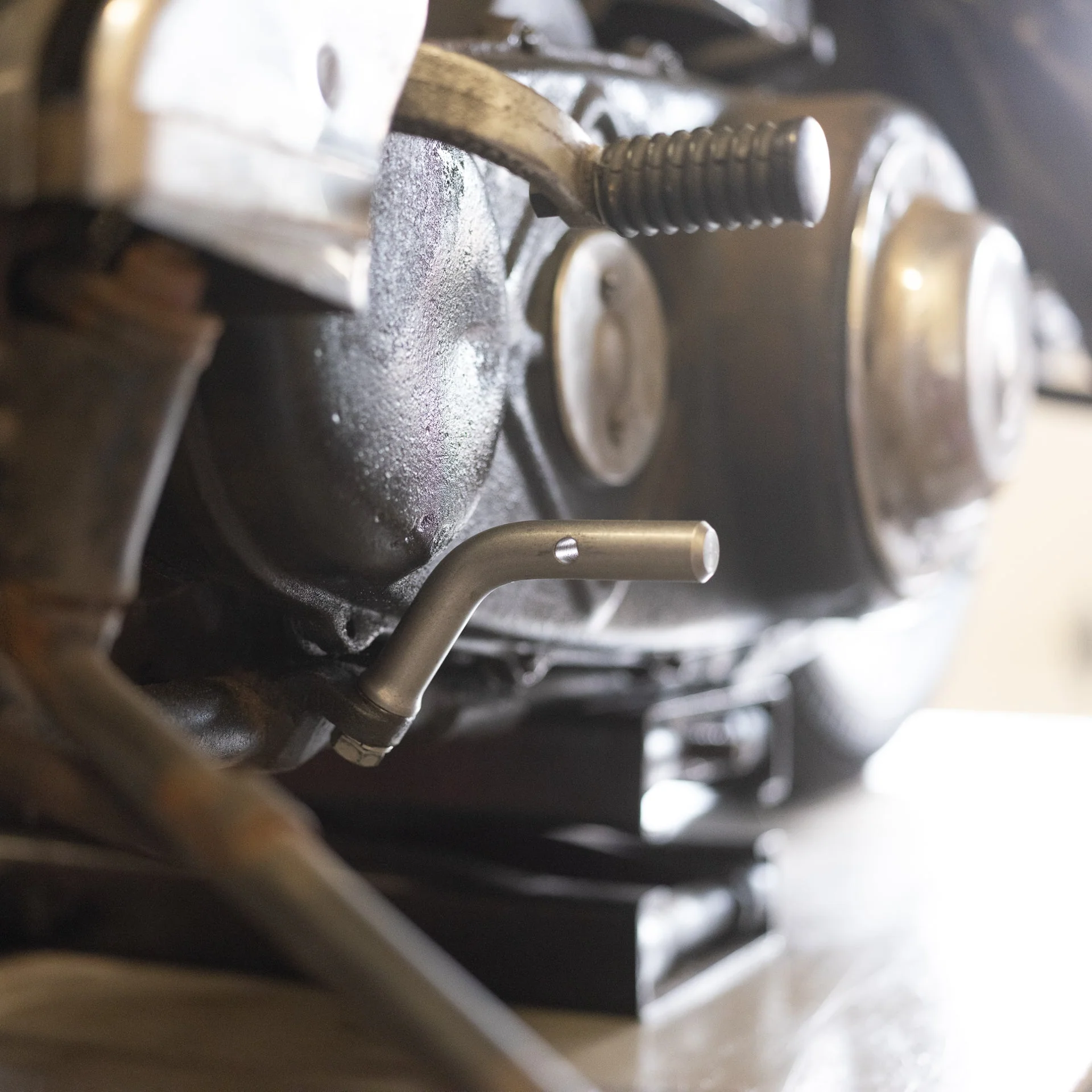 2" Mid-Pegs - Image 10