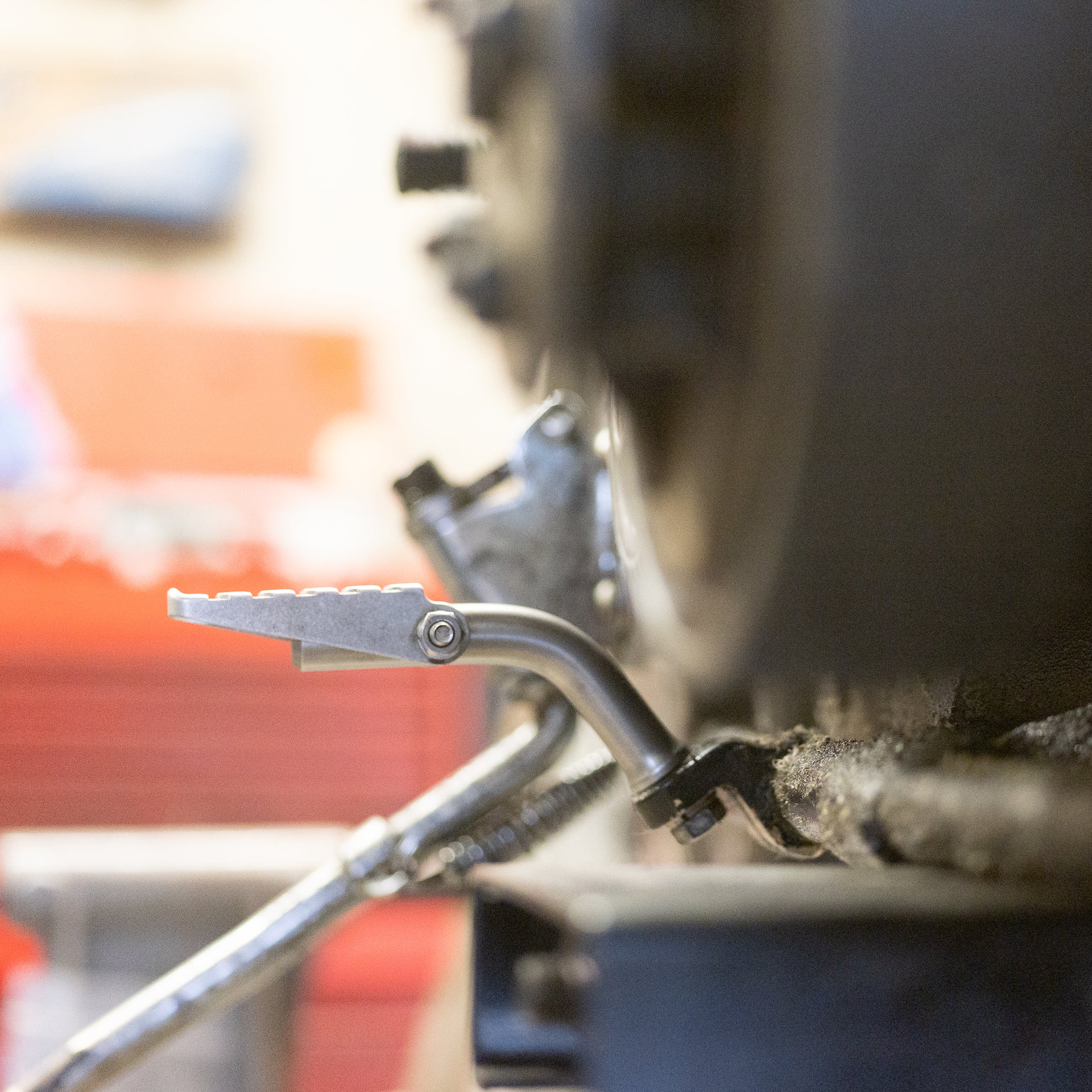 2" Mid-Pegs - Image 9