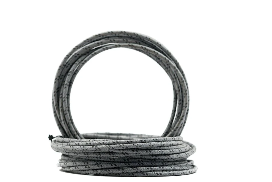 Vintage Cloth Covered 16g Electrical Wire - Image 16