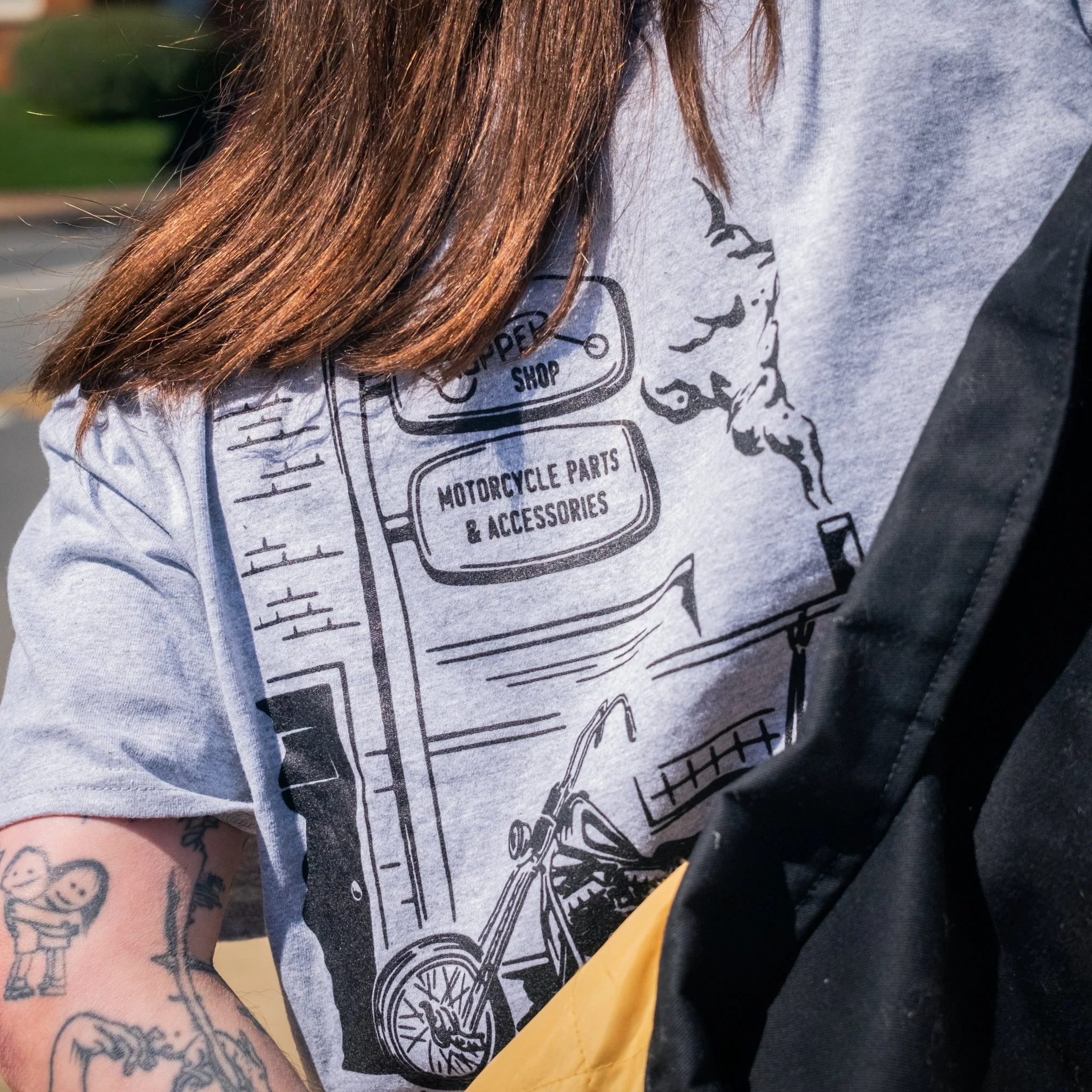 Chopper Shop Tee - Grey - Image 7