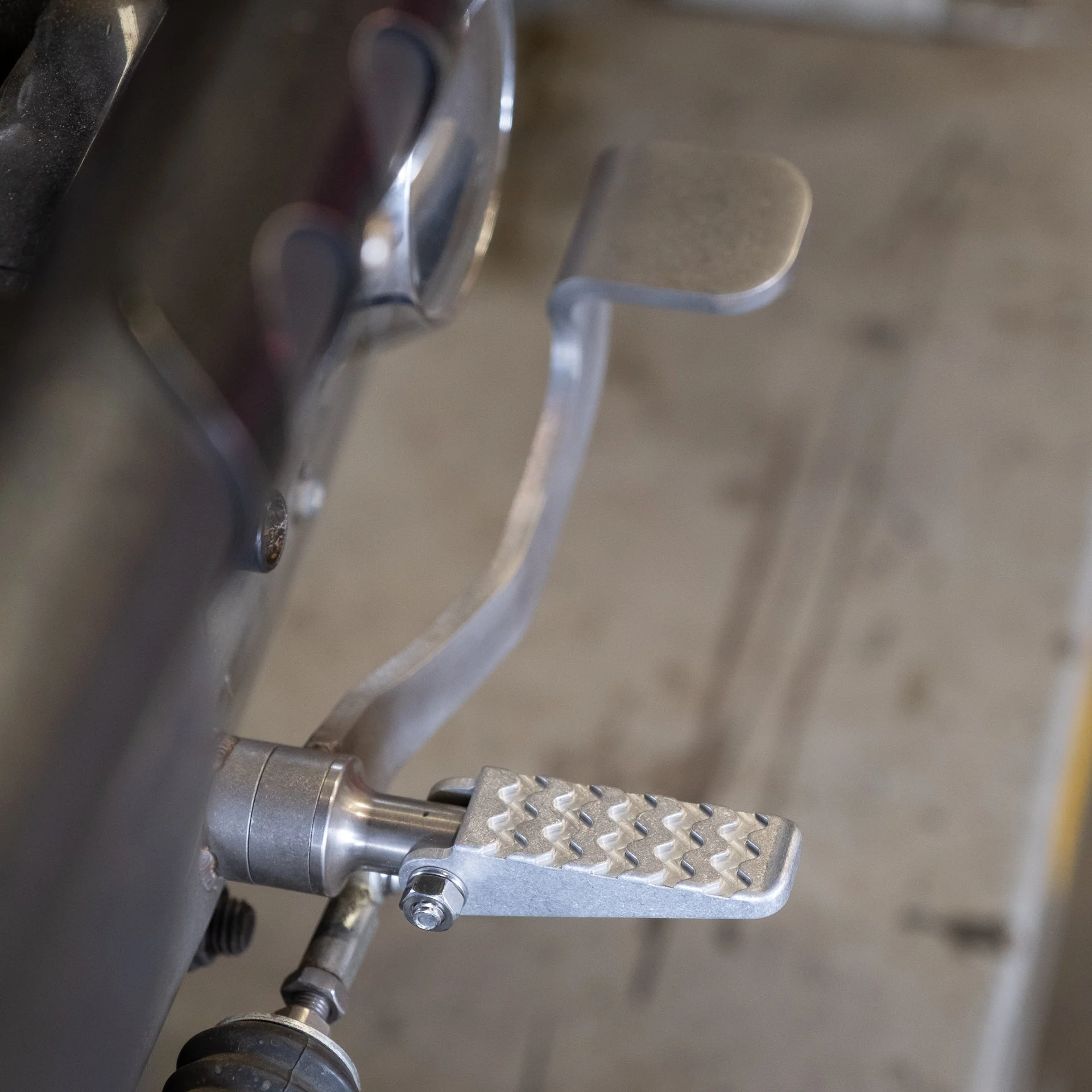 Heritage Footpegs - Image 6