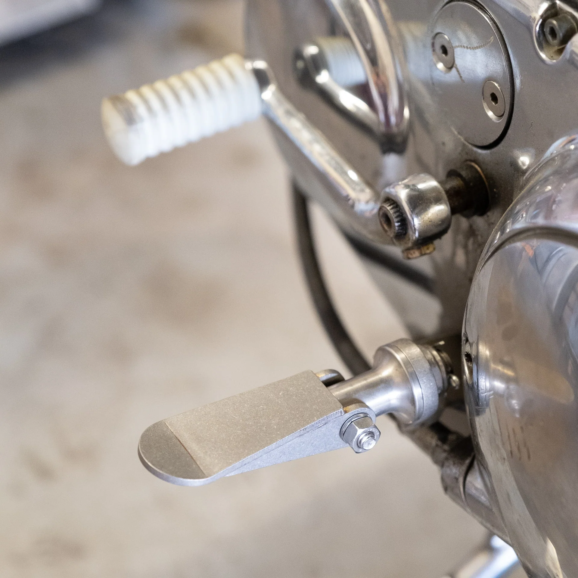 Mini Spoon Footpegs - Image 9