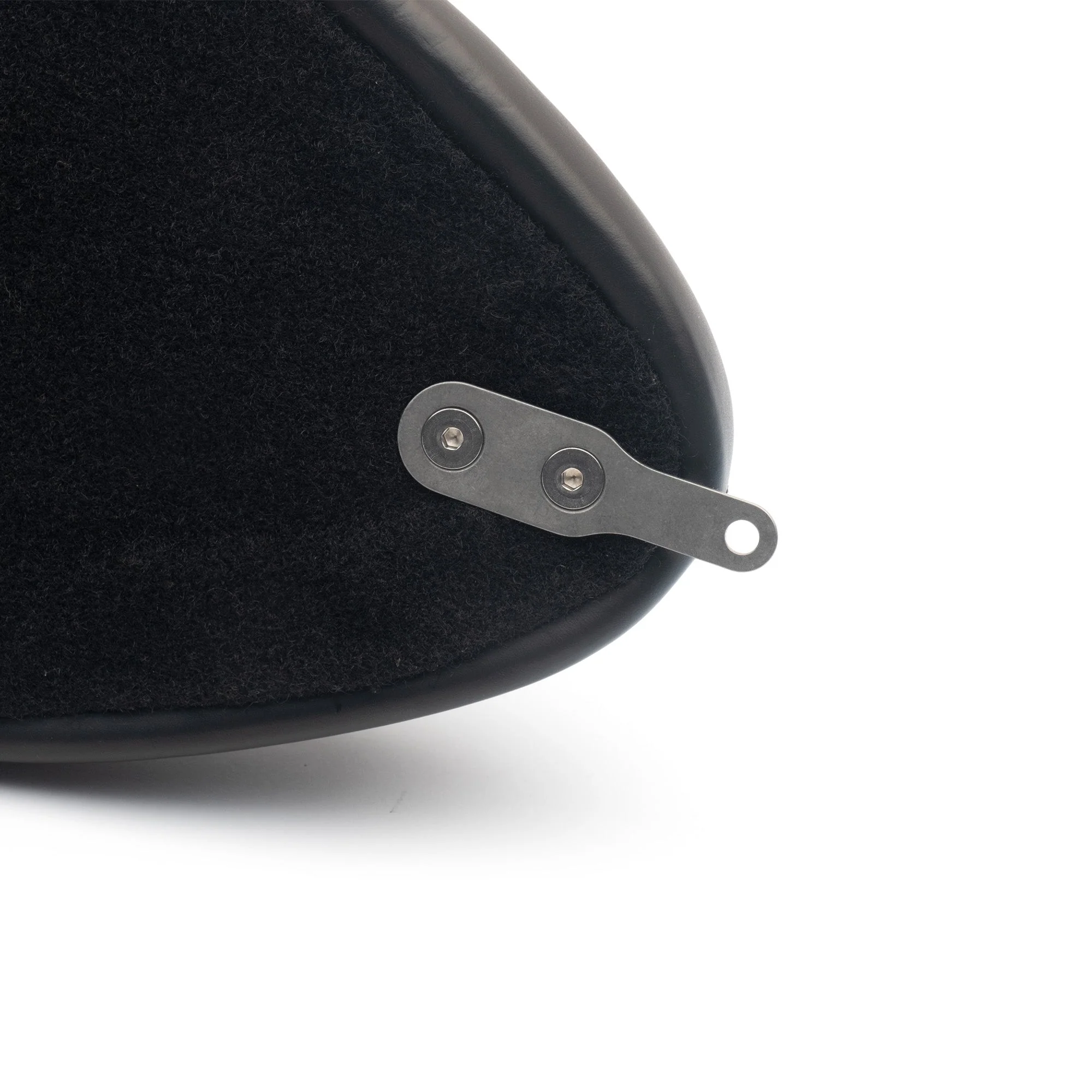 Rigid Frame King Cobra Seat - Tuck N Roll - Image 7