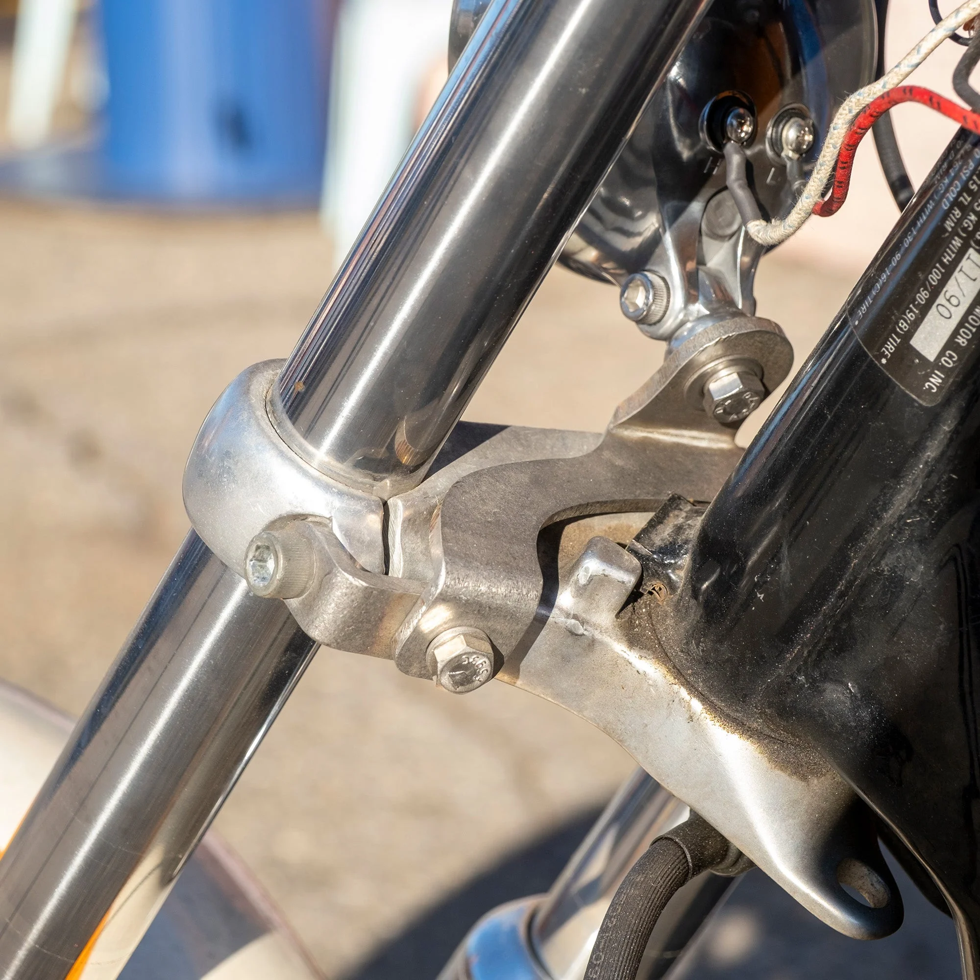 Headlight Bracket - 39mm Triple Tree - Image 5